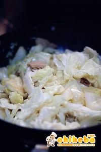 白菜炖粉条的做法 步骤2